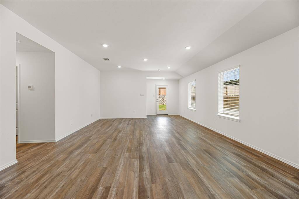 Huge Living Spaces!