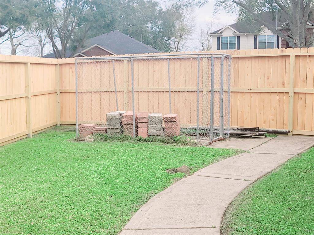 Pet Kennel