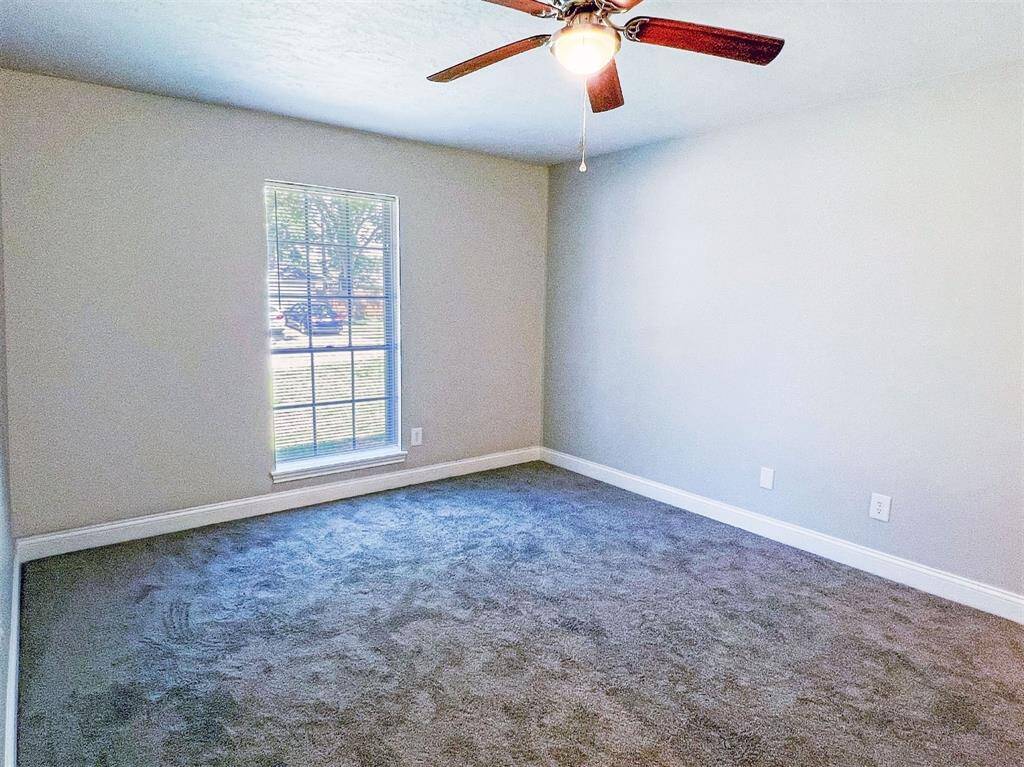 primary bedroom with new carpet