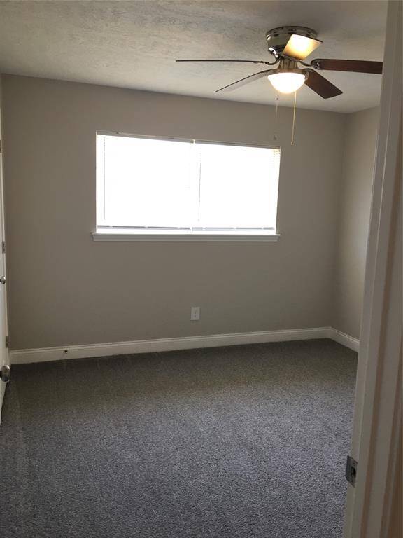 Bedroom 2 with new carpet