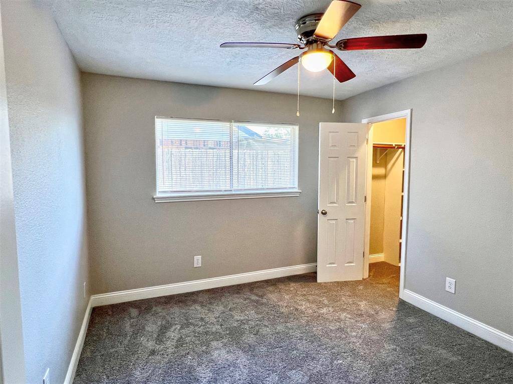 Bedroom 3 with new carpet