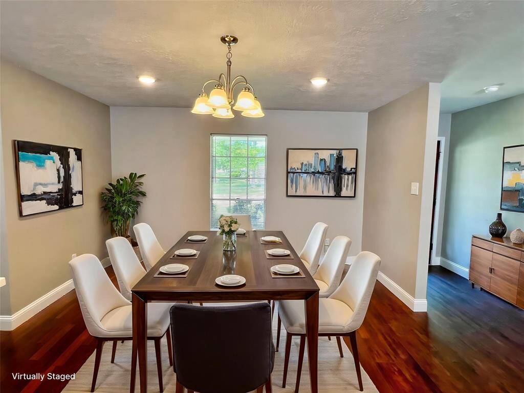 Virtually staged dining area