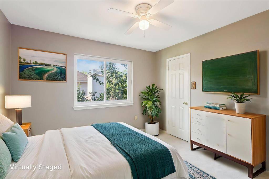 Bedroom 1 - Virtually Srtaged