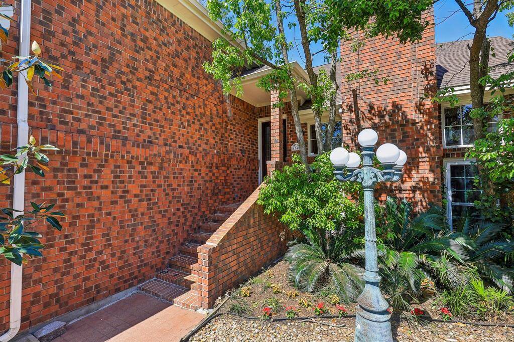 Front Entryway