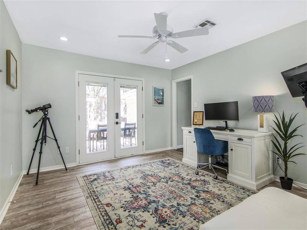 Flex Space/Home Office/Gym