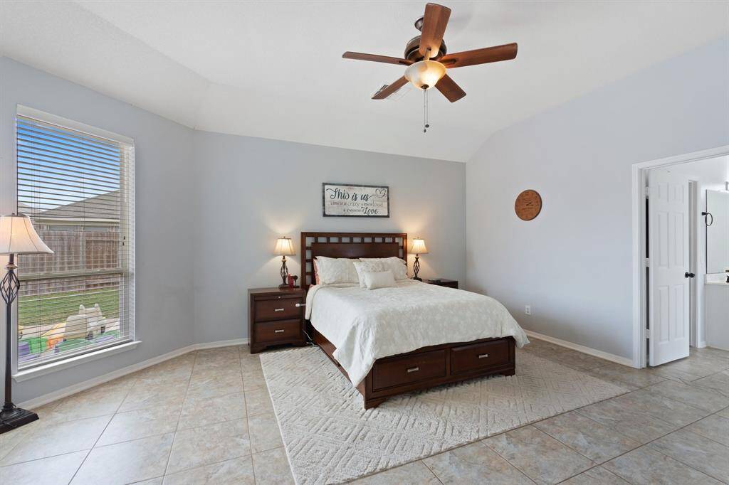 From the back of the room, you’ll see just how much space this suite offers—including a flexible nook near the entrance, ideal for a desk, crib, or additional storage.
