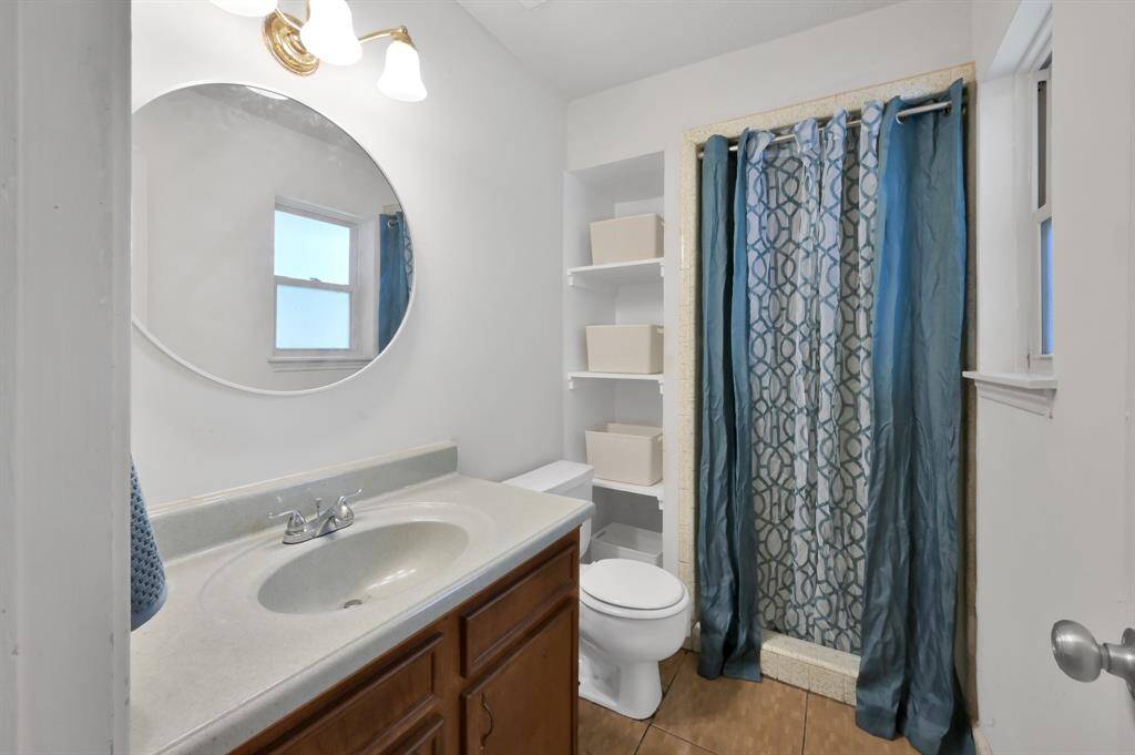 Primary bathroom with original tiled shower-so rare!