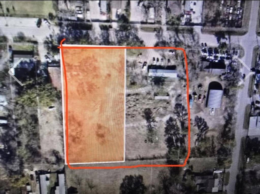 5721 Red left area