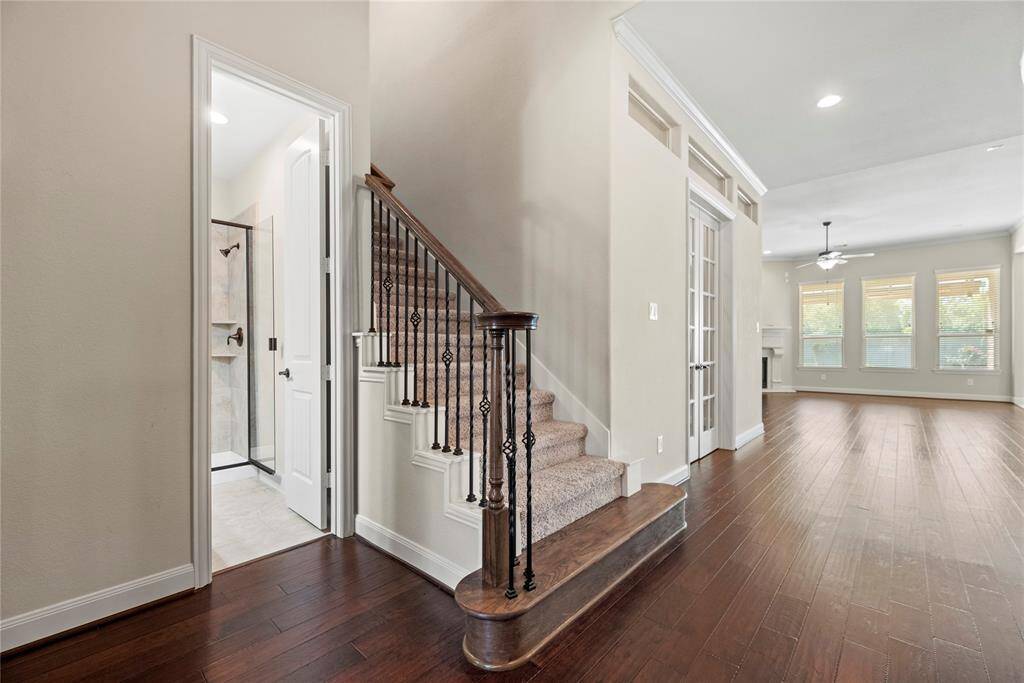 Now let's take a look upstairs.