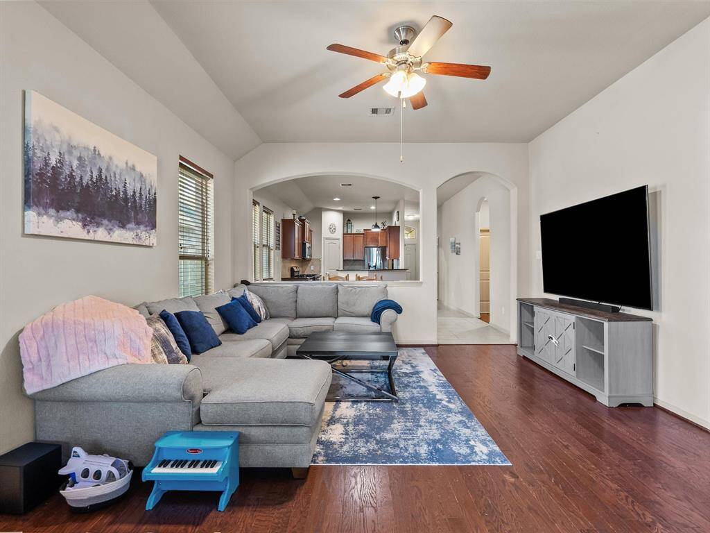 Picture yourself here with family and friends--loving homeownership!