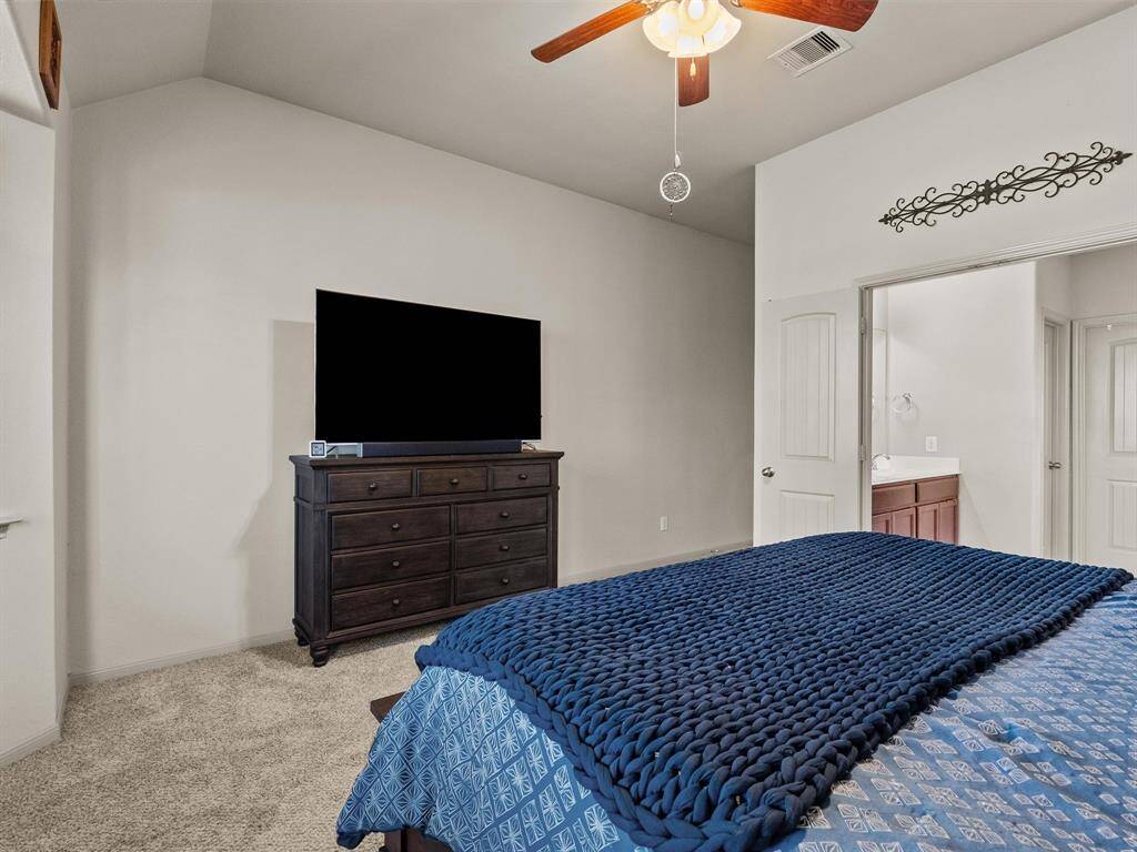 You deserve a primary bedroom where you can relax in peace and quiet!