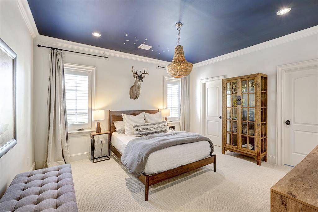 Third bedroom.