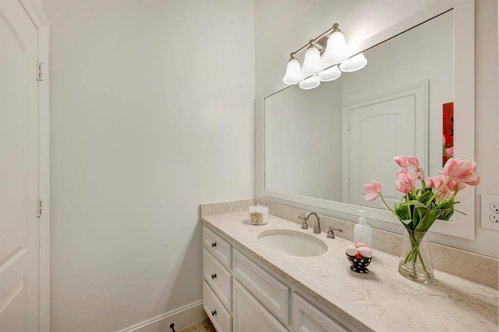 Fourth bathroom.