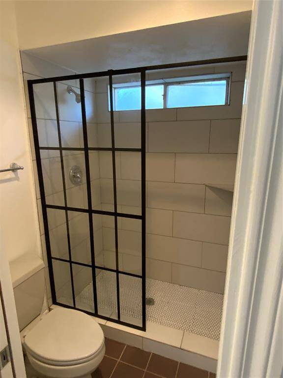 Master shower