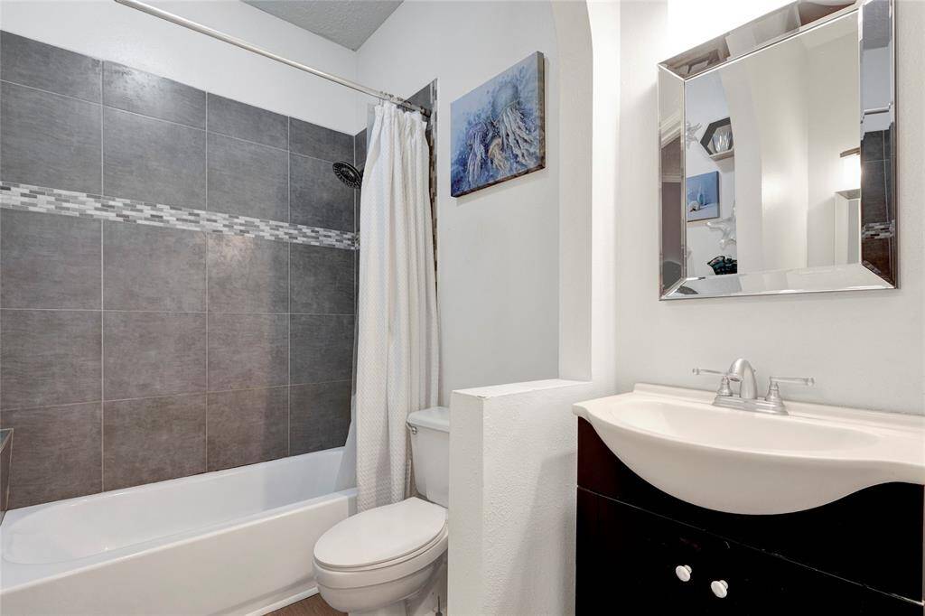 Primary bathroom has dual vanities