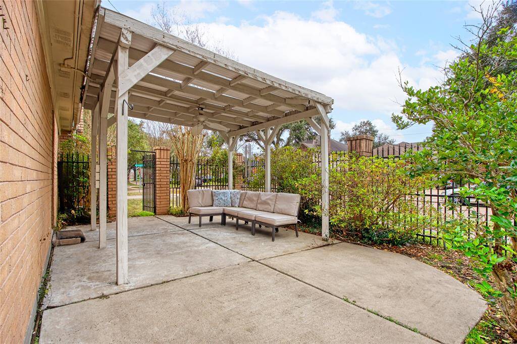 Covered patio