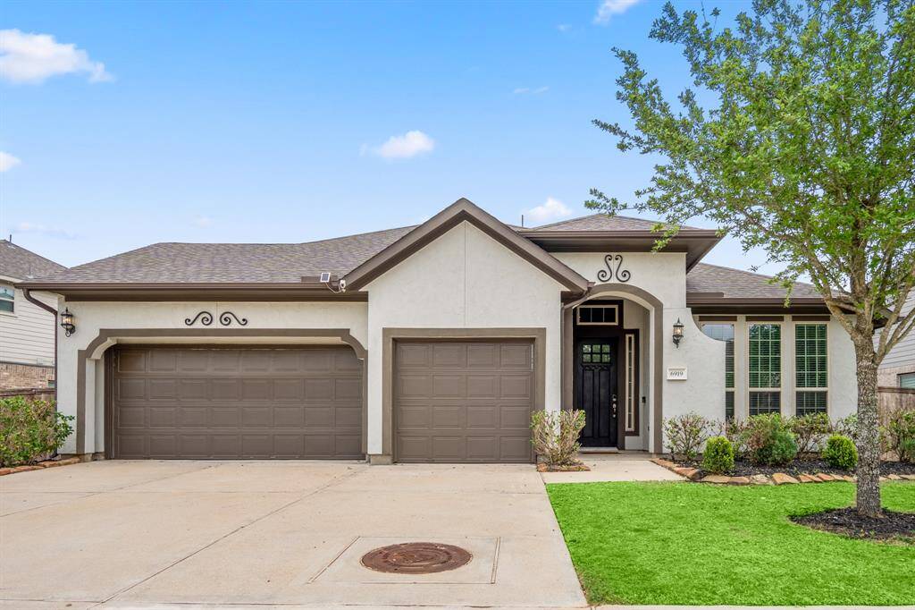 Schedule your private showing today!