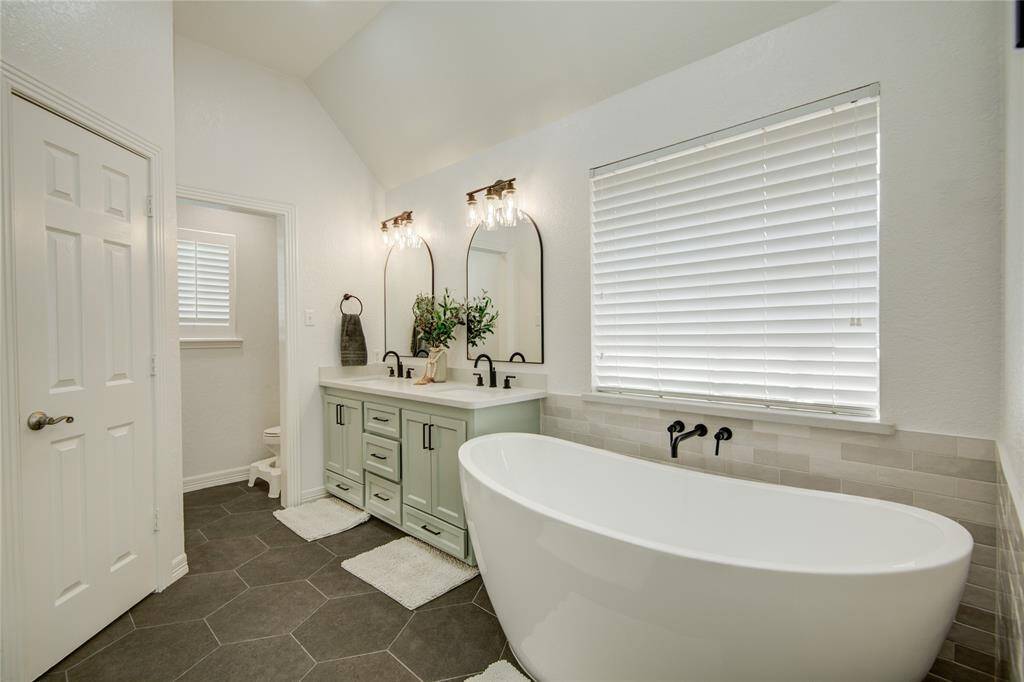 Primary Bath