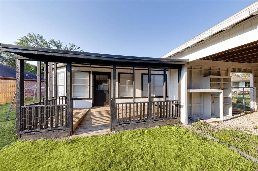 The covered back porch offers endless possibilities for outdoor enjoyment. This versatile space is perfect for al fresco dining, cozy gatherings with friends, or simply relaxing with a good book. Whether you envision it as a vibrant entertaining area or a peaceful retreat, this porch enhances your outdoor living experience year-round.