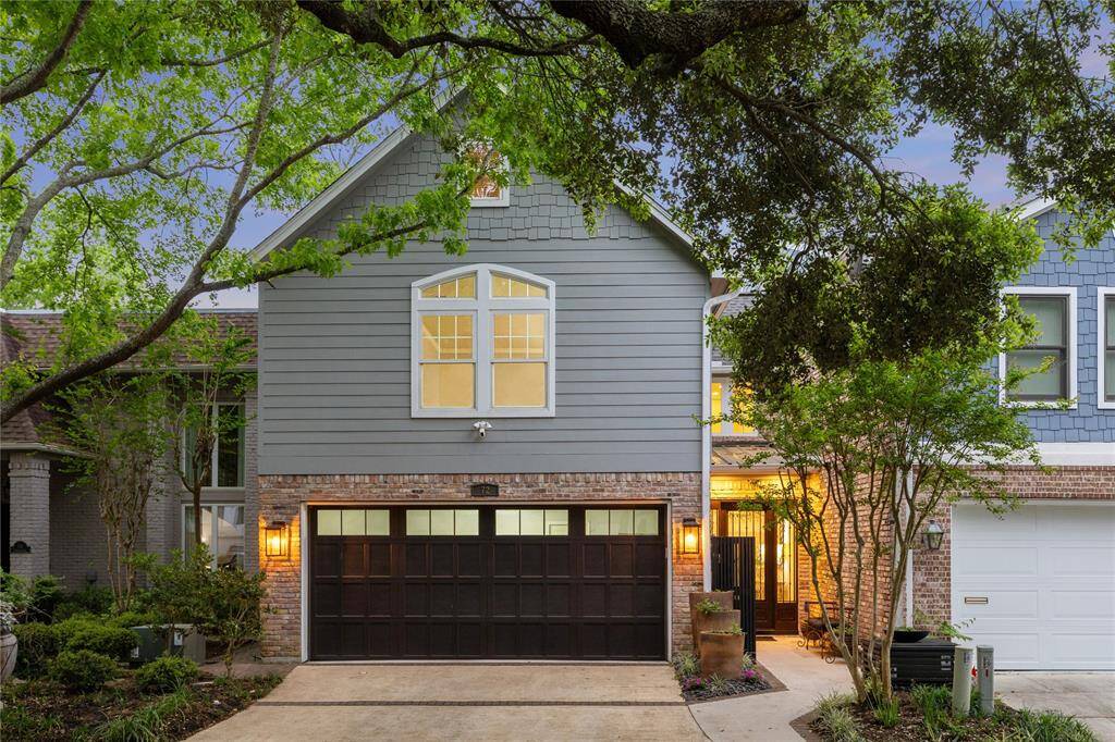 72 Legend Ln: A hidden gem in Memorial, seamlessly blending city convenience with serene bayou views—truly the best of both worlds. There is a private drive in addition to the two-car garage and additional parking for guests is conveniently across from the home. The garage has epoxy coating on the floor and the door is equipped with a safety mechanism to lock.
