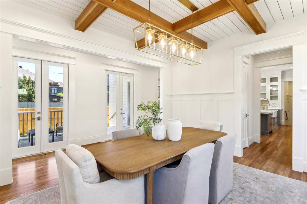 The dining room connects to the kitchen via the Butler's Pantry.