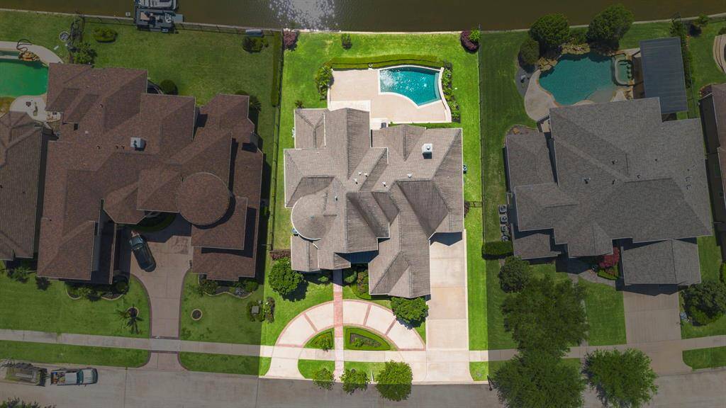 Located on a cul-de-sac street with its own circular driveway. Tons of room for cars