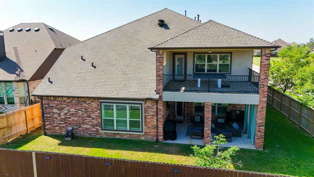 The home is located in a newer master planned community called Laurel Park, offering walking trails, a community pool, splash pad for the little ones, as well as a club house.