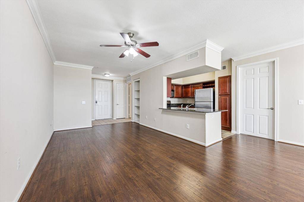 Living room 1