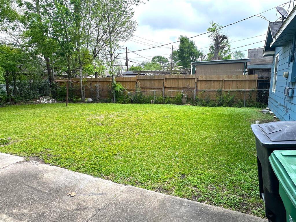 Fenced Back Yard