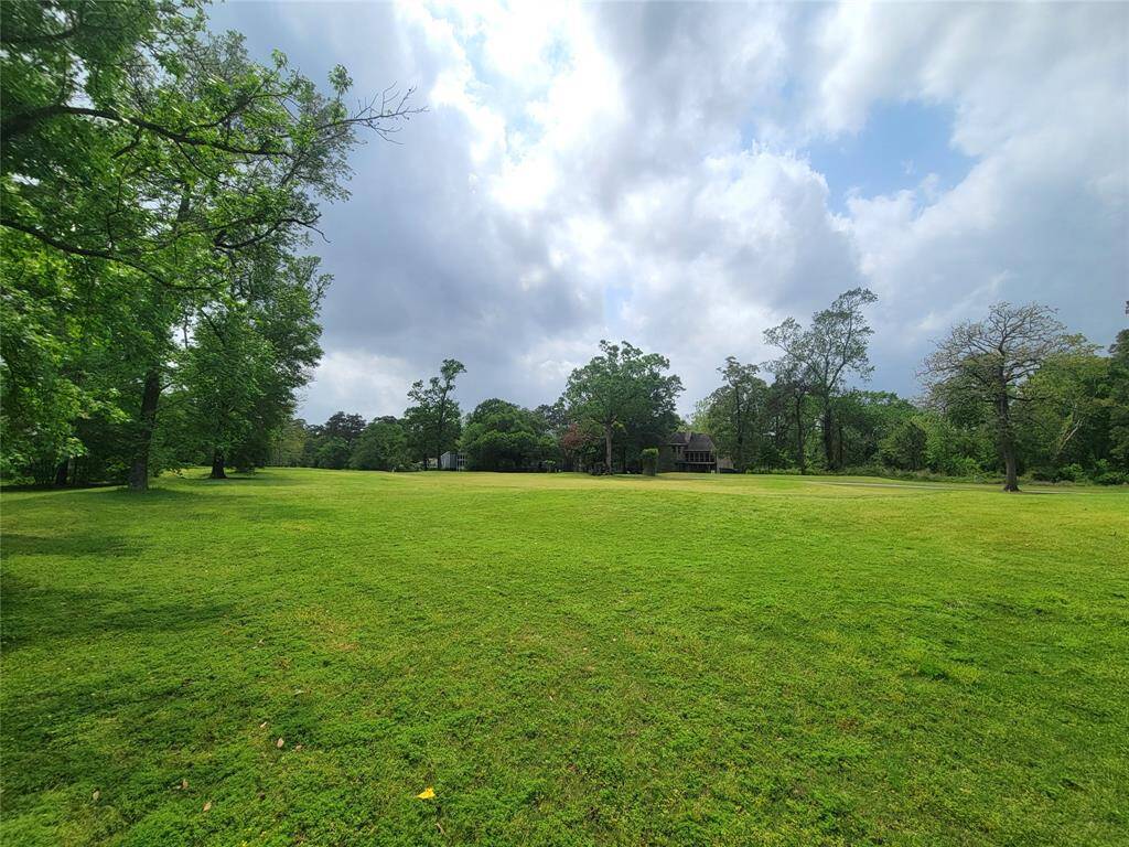Beautiful fairway views!