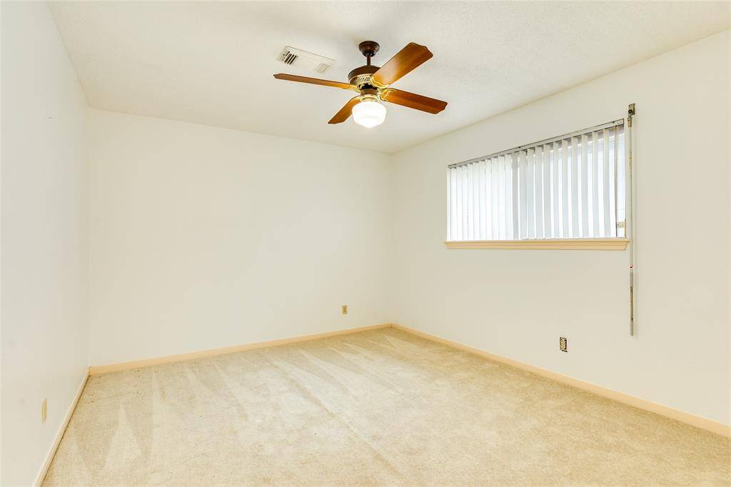 2nd floor middle bedroom.