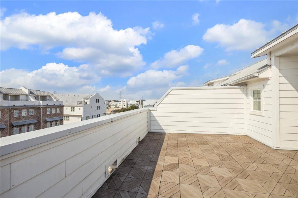 The rooftop deck with unobstructed views is great for entertaining.