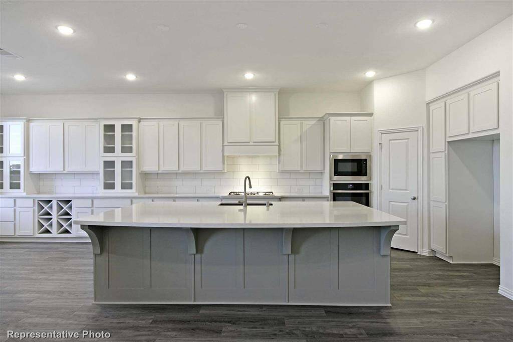 Representative Photos - 222C Kitchen