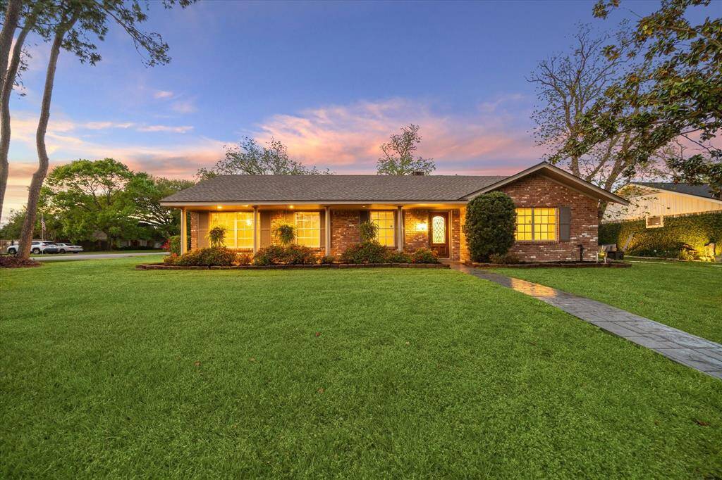 12,125 SqFt Lot! Meticulously maintained home on a beautiful, corner lot.