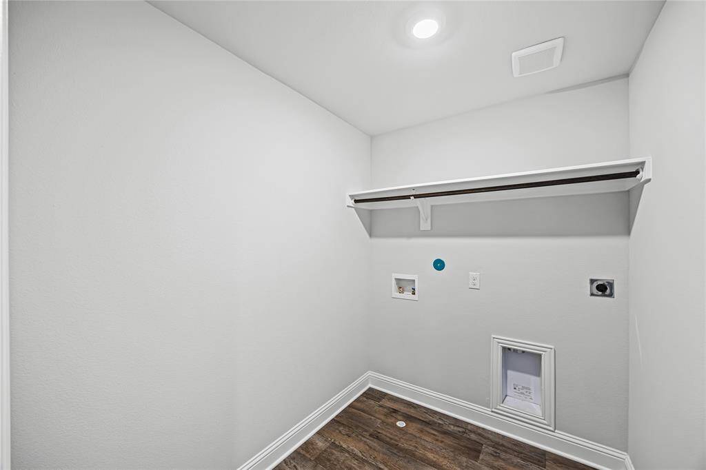 Laundry Room - Upstairs