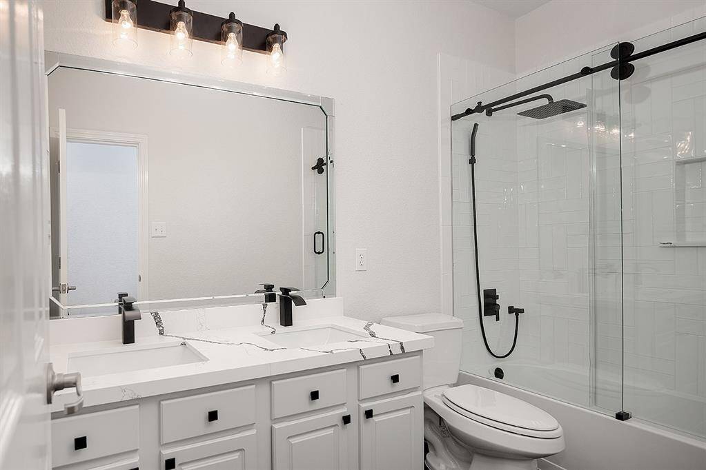 Bathroom #2