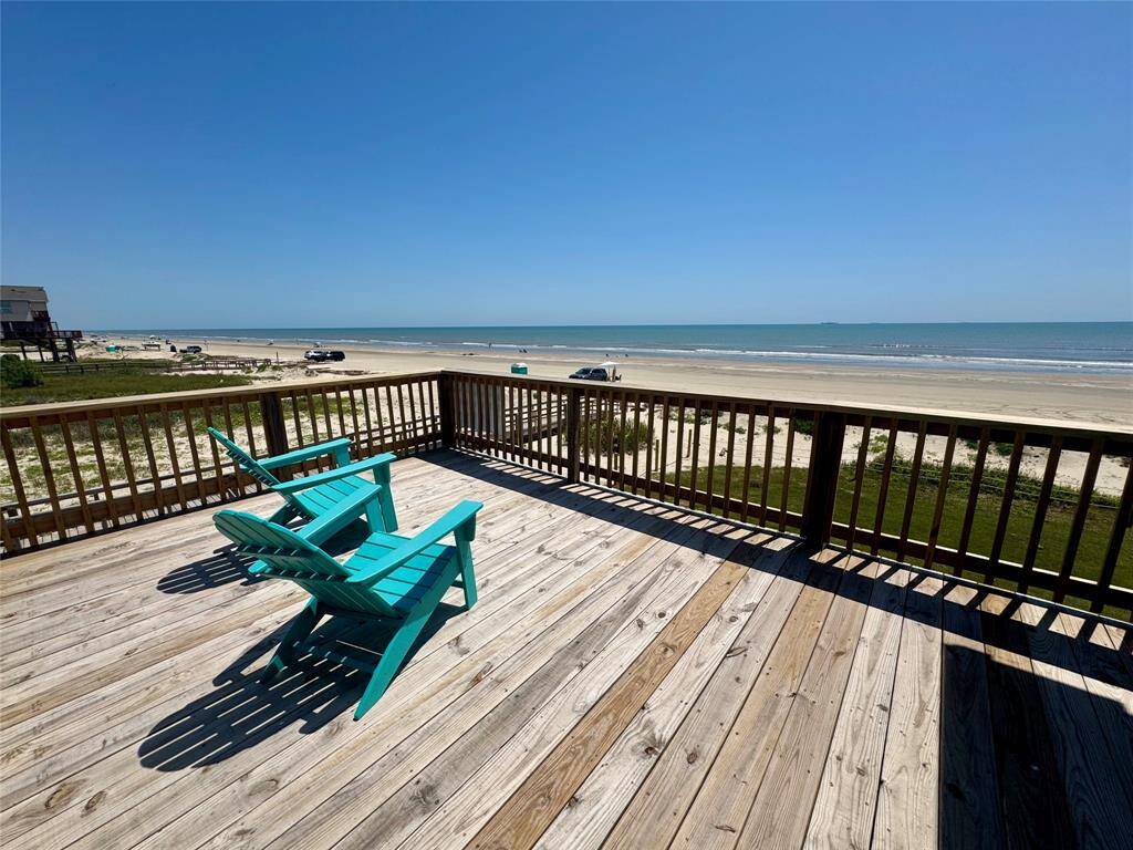 Surfside Beach is a hidden gem on the Gulf Coast!