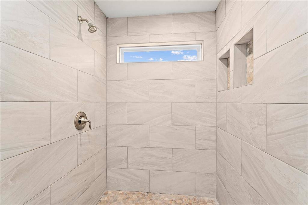 Walk in Shower