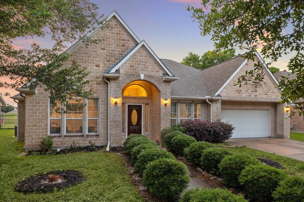 Welcome home to 10623 Opal Ridge Ln. Contact Brandon Newton to submit an offer.