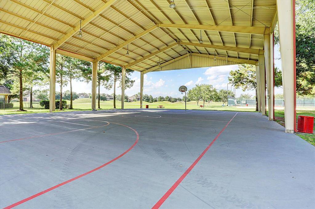 What an easy way to maintain a healthy, active lifestyle, all within a nice walk, bike ride, or golf cart ride from your front door. You could be the Michael Jordan of Stone Gate!