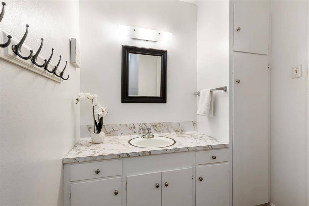 Guest bathroom