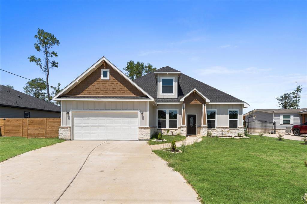 Welcome to 1109 Peter Pine st! Your new home!