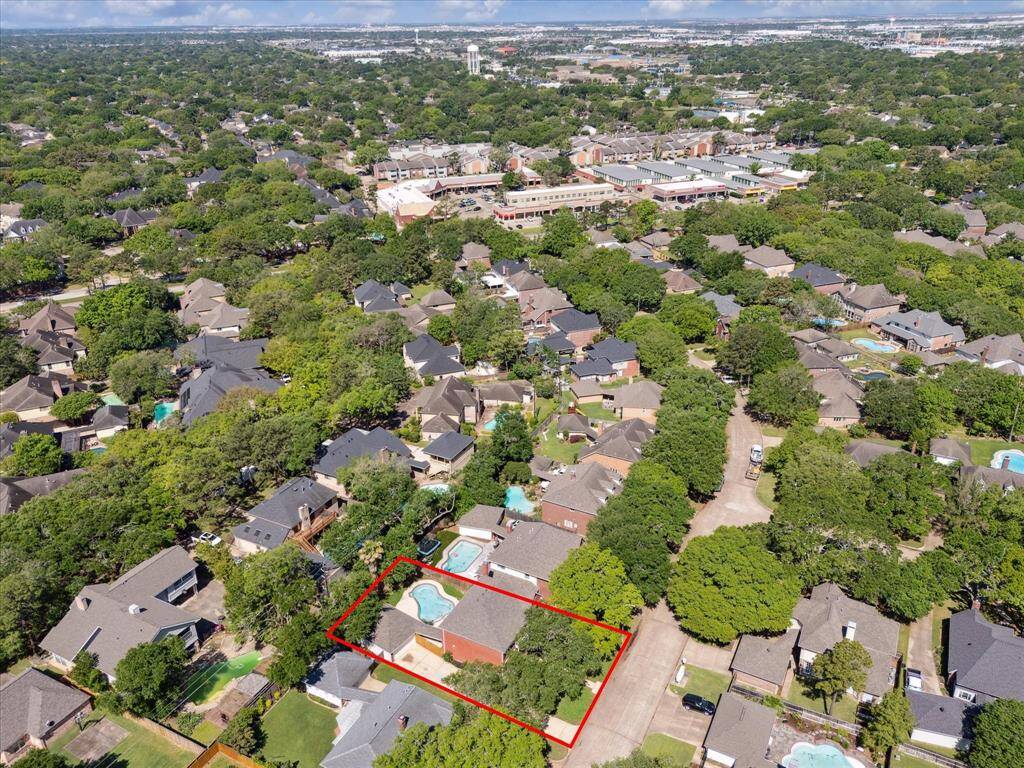Green Trails enjoys top notch Katy schools and proximity to everything you like!