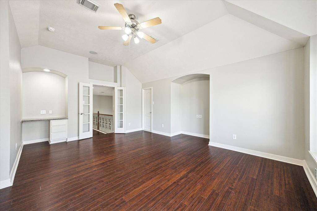 Gameroom upstairs w computer nook & French doors, can be 5th gust bedroom up