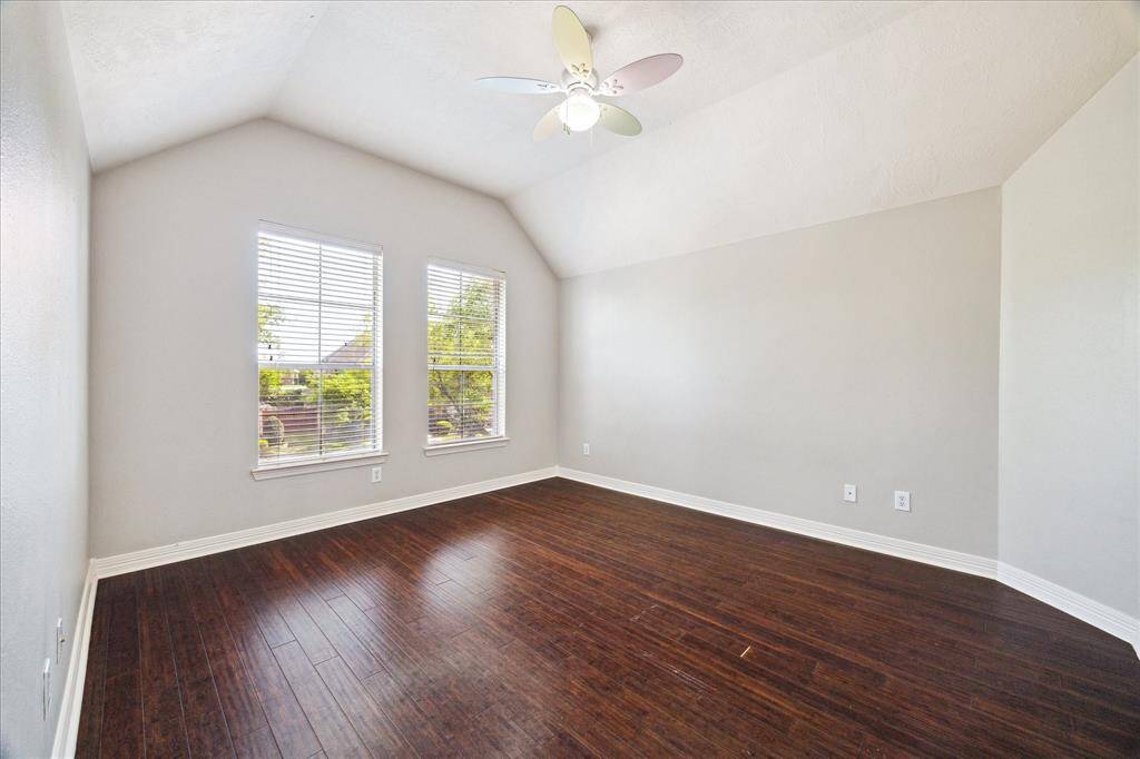 Fourth bedroom up w front yard views