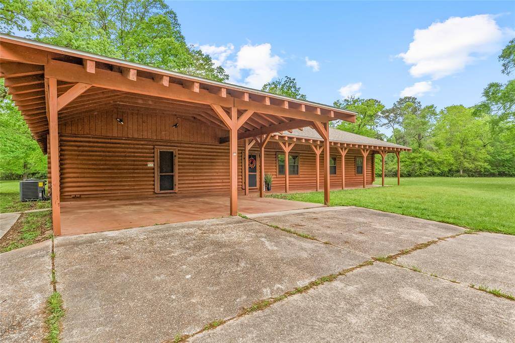 Carport