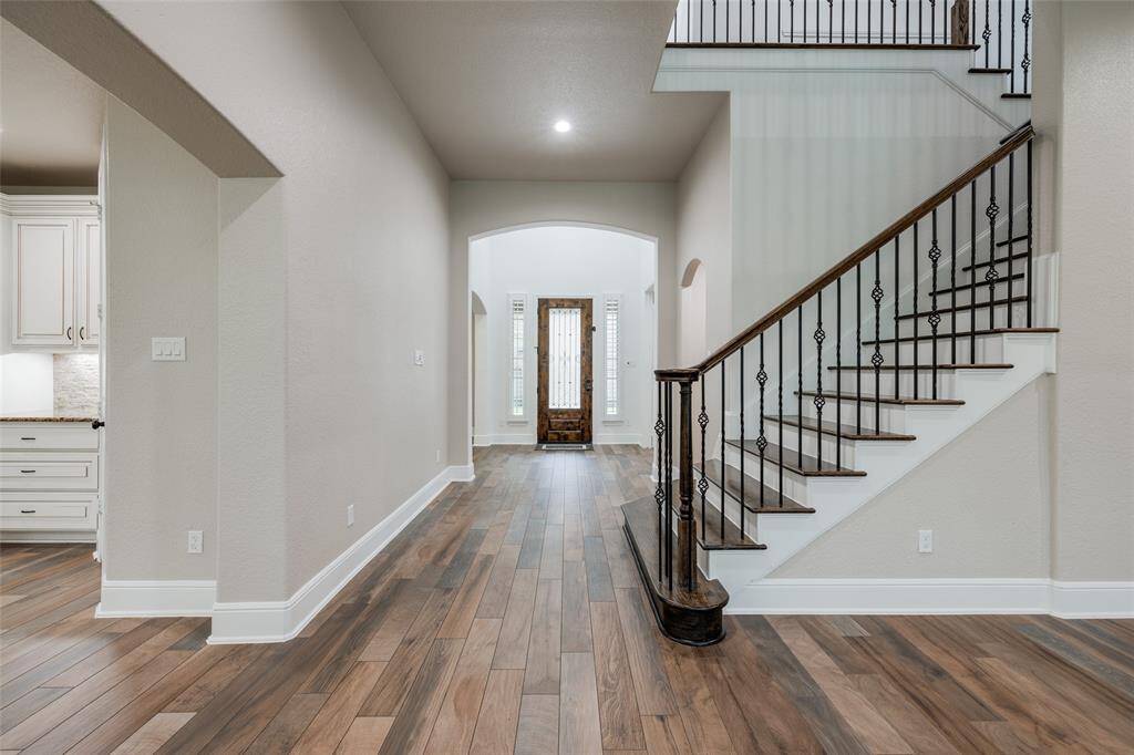 Open concept with volume.