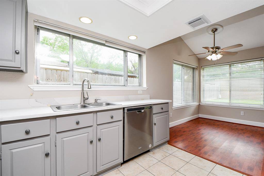 Room for multiple cooks in the kitchen