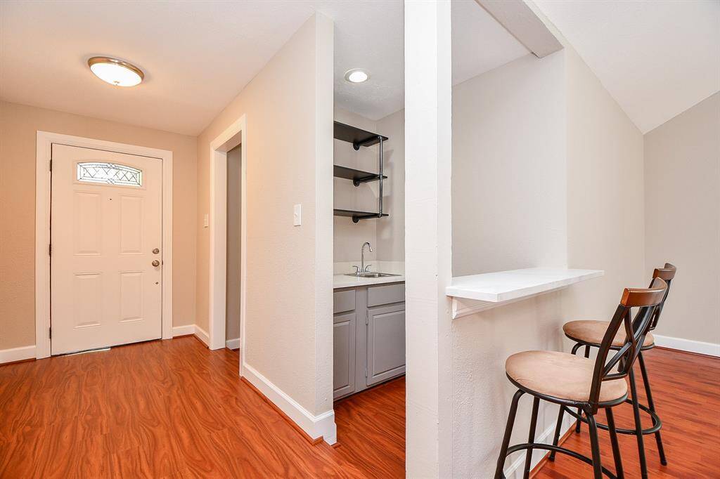 One story, open floor plan. Multiple windows make for light & bright rooms.