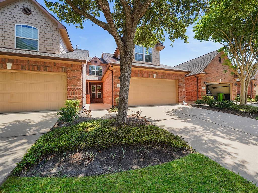 All landscaping is maintained by HOA! Flowers planted, lawn mowed, and trees trimmed regularly